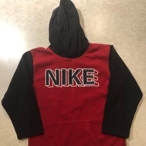 Nike boys 7 black red hoodie